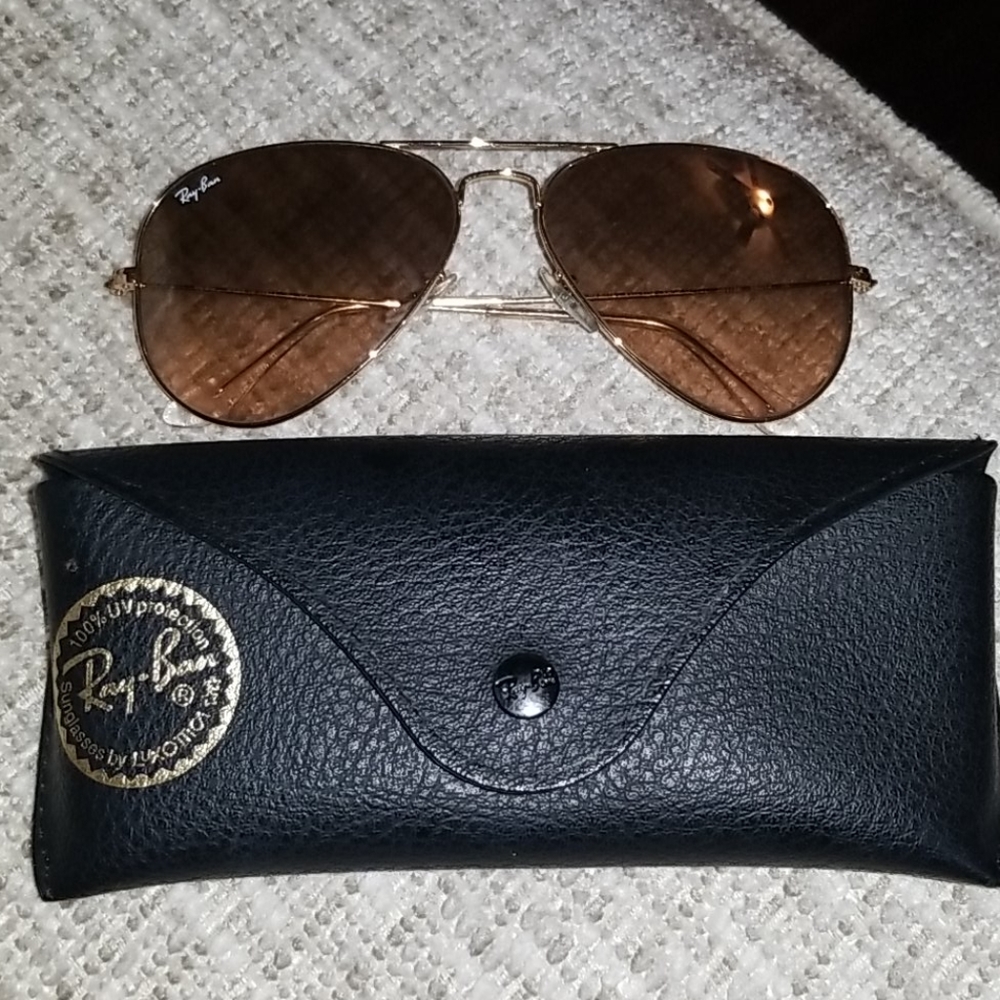 Ray ban